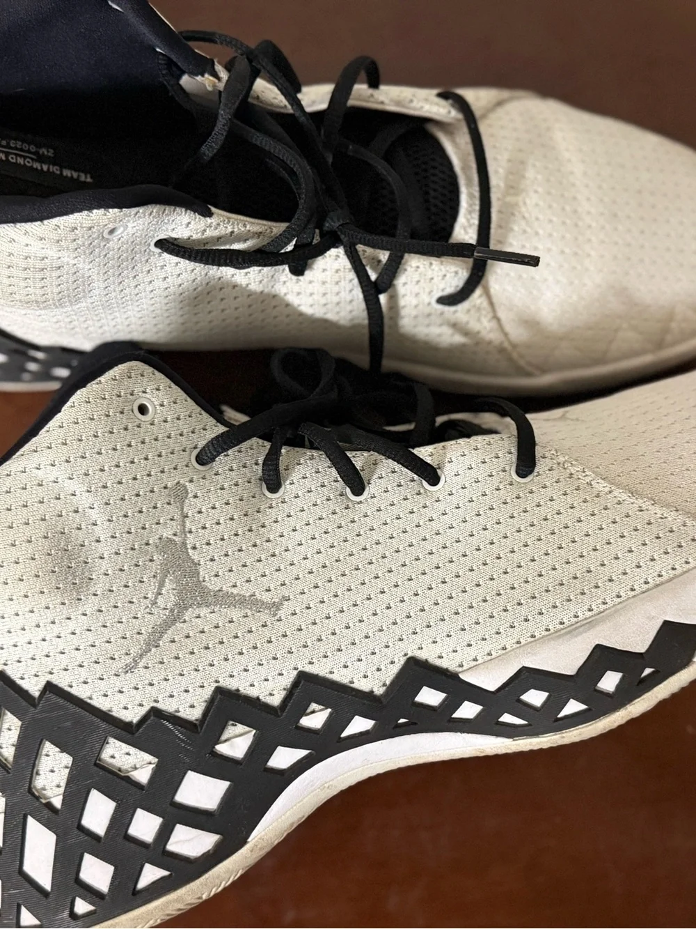 Jordan breathable white